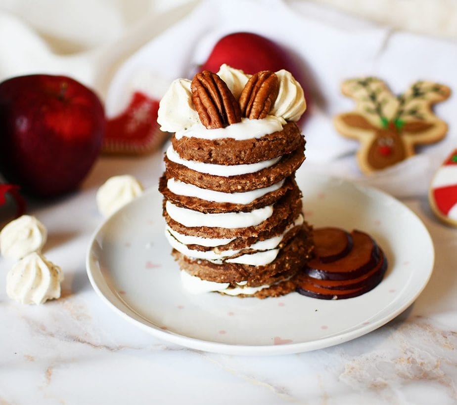 Lebkuchen Palatschinken, Pancakes mit Hafer, Pfannkuchen mit Lebkuchengewürz, Nuss Pancakes, Joghurt Pancakes mit Pecan Nuessen