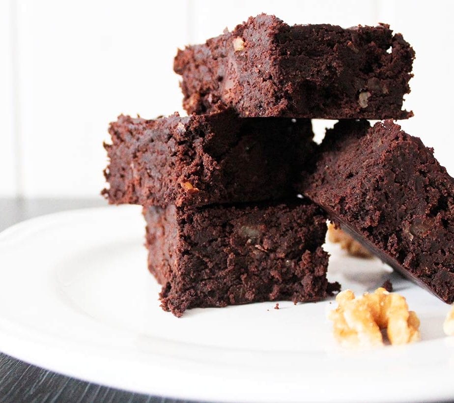 gesunde Walnuss Brownies, gesunde Brownies, Kidneybohnen Brownies, Brownies aus Kidneybohnen