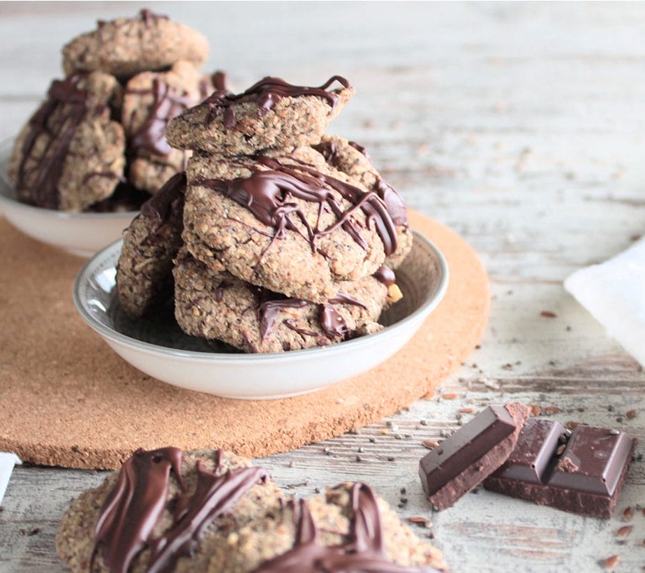 Chia Kekse ohne Zucker, Chia-Schoko Kekse zuckerfrei, Zuckerfreie Chia Kekse mit Schoko