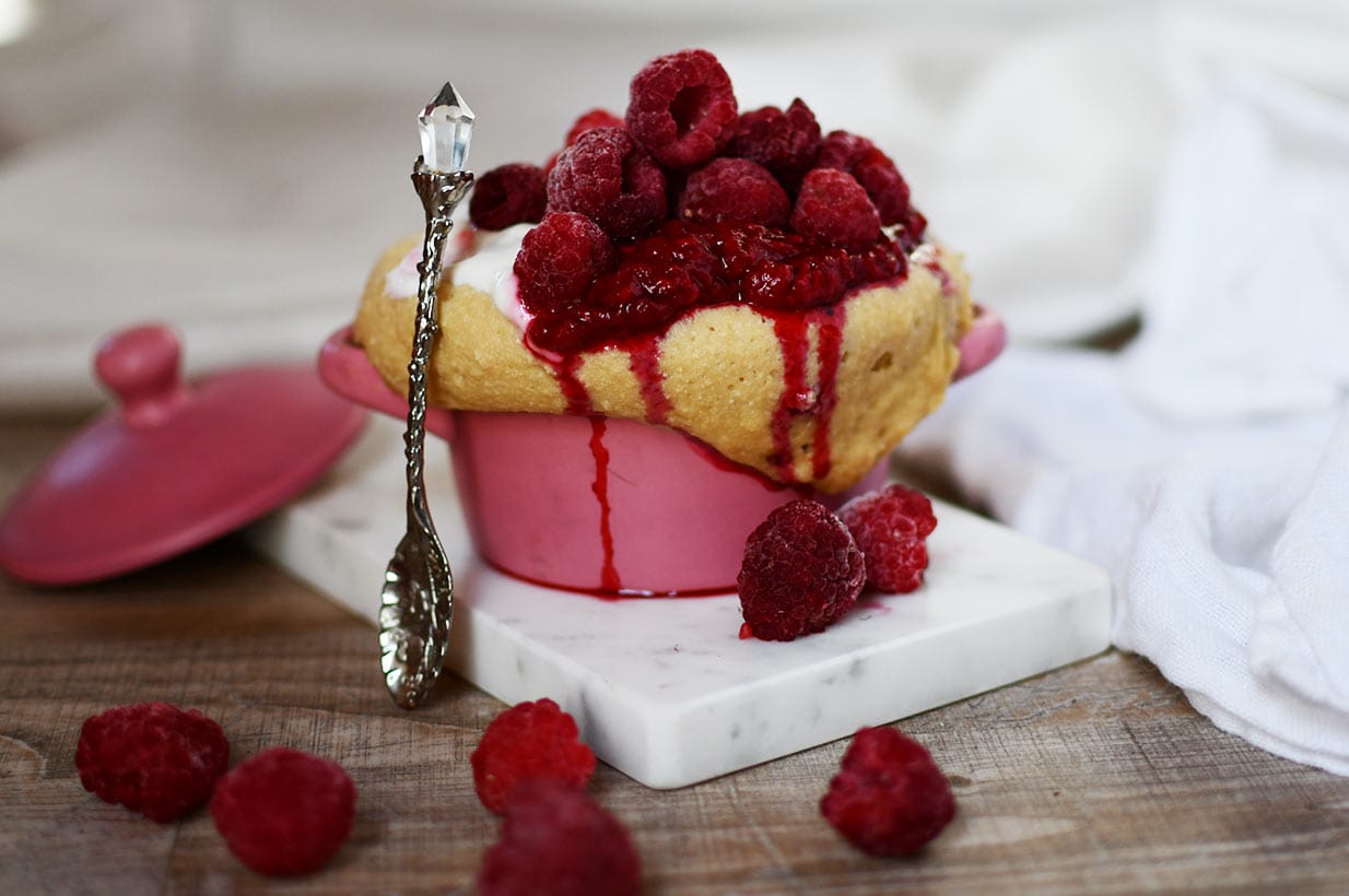 Heiße Liebe Kuchen zuckerfrei, Himbeer Tassenkuchen zuckerfrei, Valentinstags Kuchen zuckerfrei, Muttertags Kuchen schnell, Muttertags Kuchen glutenfrei zuckerfrei