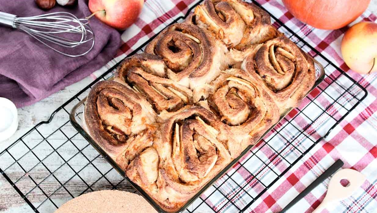 Kürbis Zimtschnecken zuckerfrei, Zimtschnecken ohne Zucker, Zuckerfreie Zimtschnecken, Kürbis Kuchen ohne Zucker, Kürbis Dessert zuckerfrei, ohne Zucker, zuckerfrei