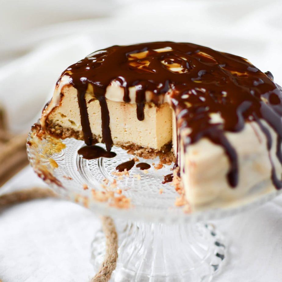 Karamellcheesecake, Käsekuchen, Topfentorte, Topfentorte mit Karamellsauce, Käsekuchen mit Karamellsauce, Karamell Käsekuchen, Karamell Topfentorte, Caramel Cheesecake, Cheesecake Caramel