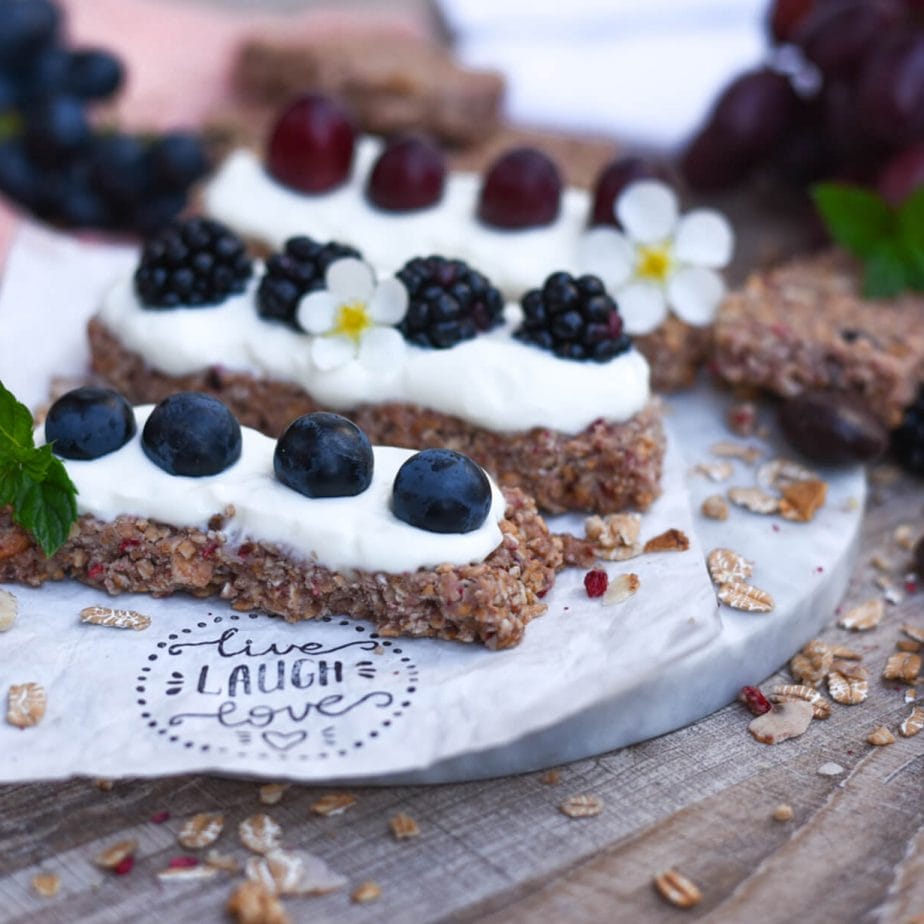 Müsliriegel selber machen, Gesunder Müsliriegel, vegane Snacks, veganer Müsliriegel, vegane Snacks selber machen, gesunde Snacks, gesunder Riegel, vegan bars selber machen, glutenfreier Müsliriegel