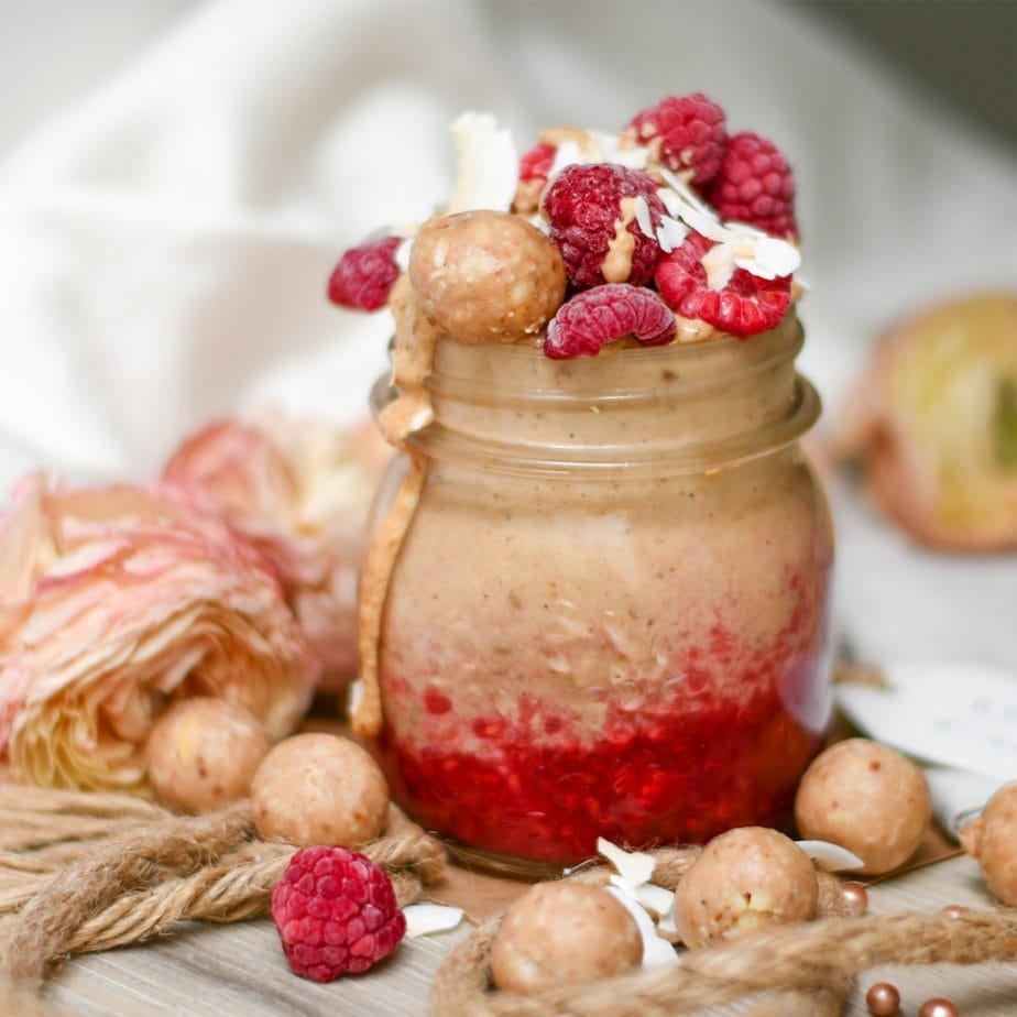 Overnight Oats, Erdnuss Overnight Oats, Himbeeren Overnight Oats, Overnight Oats mit Himbeeren, Overnight Oats mit Himbeerpürree