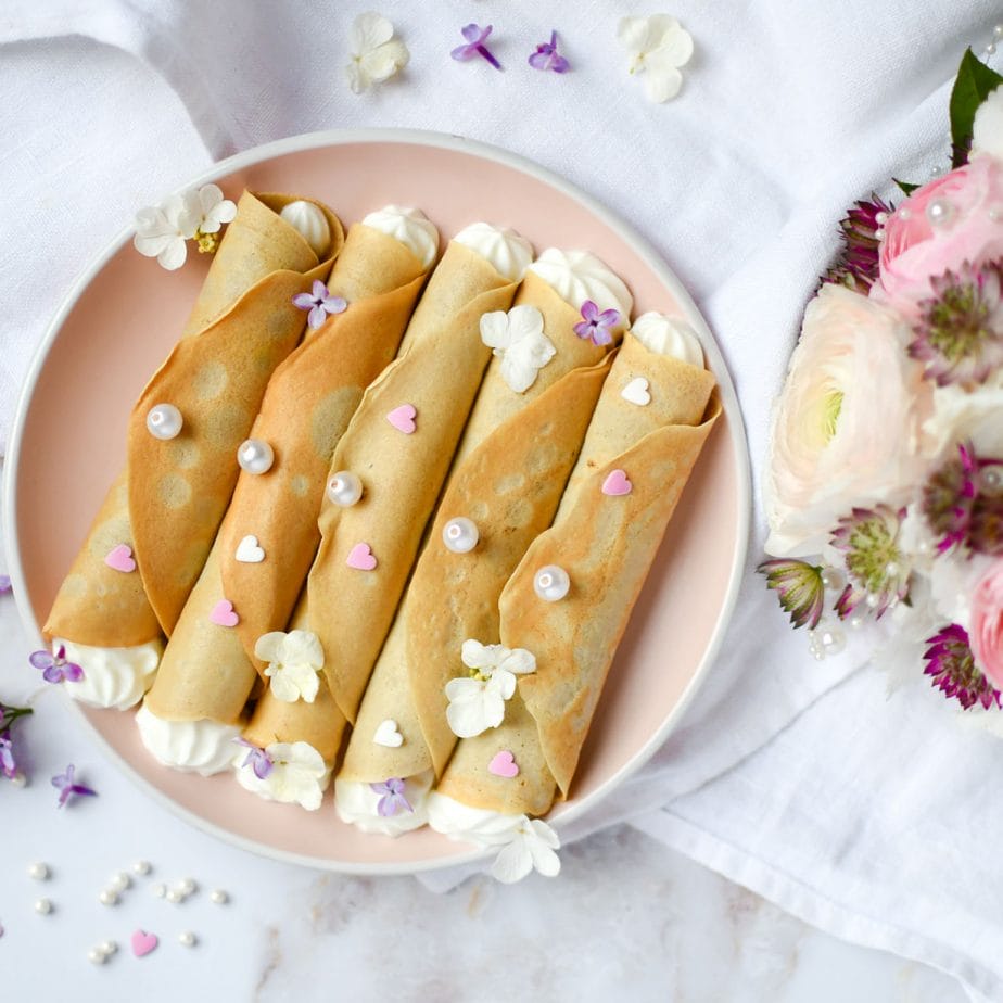 Palatschinken mit Joghurt, Joghurt Füllung, Pancakes mit Joghurt, Palatschinken mit Joghurtfüllung, Hochzeits Dessert, Dessert Hochzeit