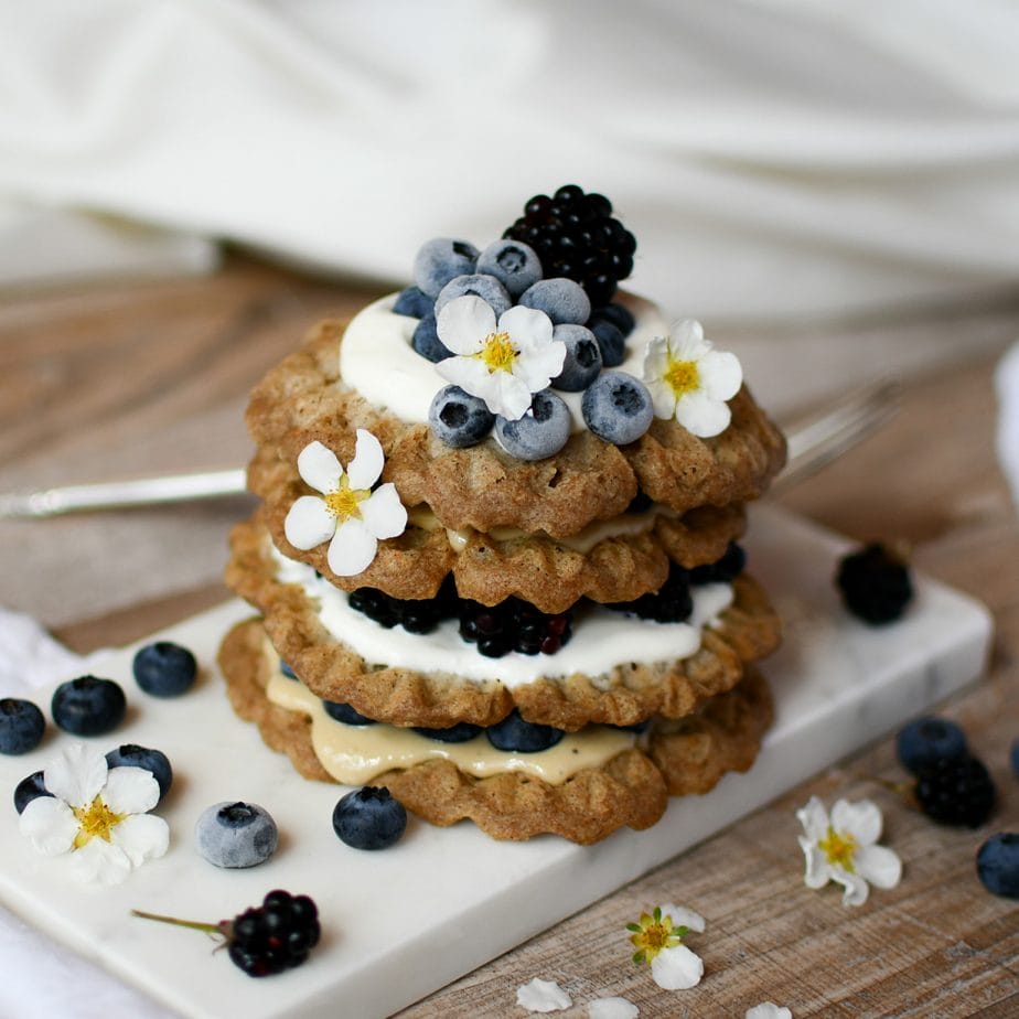 waffeln ohne zucker, waffel teig ohne Ei, Waffeln ohne Butter, zuckerfreie Waffeln, waffel zuckerfrei, waffel teig ohne zucker, vegane waffeln ohne zucker, dinkel waffeln ohne zucker, gesunde waffeln ohne zucker